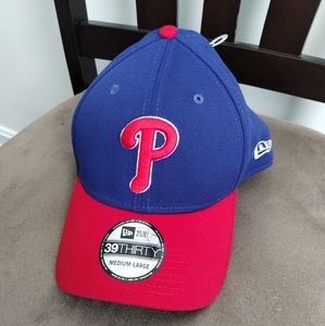 Medium / Large Philadelphia Phillies Blue Red New Era 39Thirty Flex Hat Cap